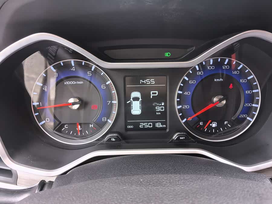 GEELY Vision X3 2019 car image #15