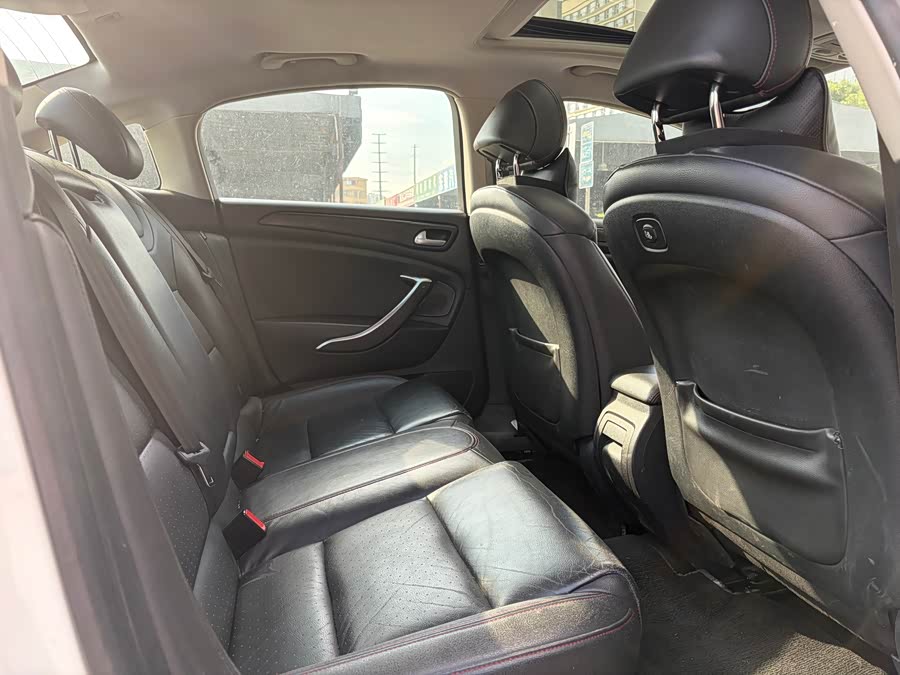 Citroen C5 2015 car image #15