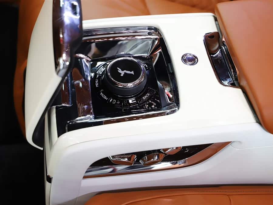 劳斯莱斯 幻影 2018 #15 劳斯莱斯 幻影 2018 汽车图片 #15