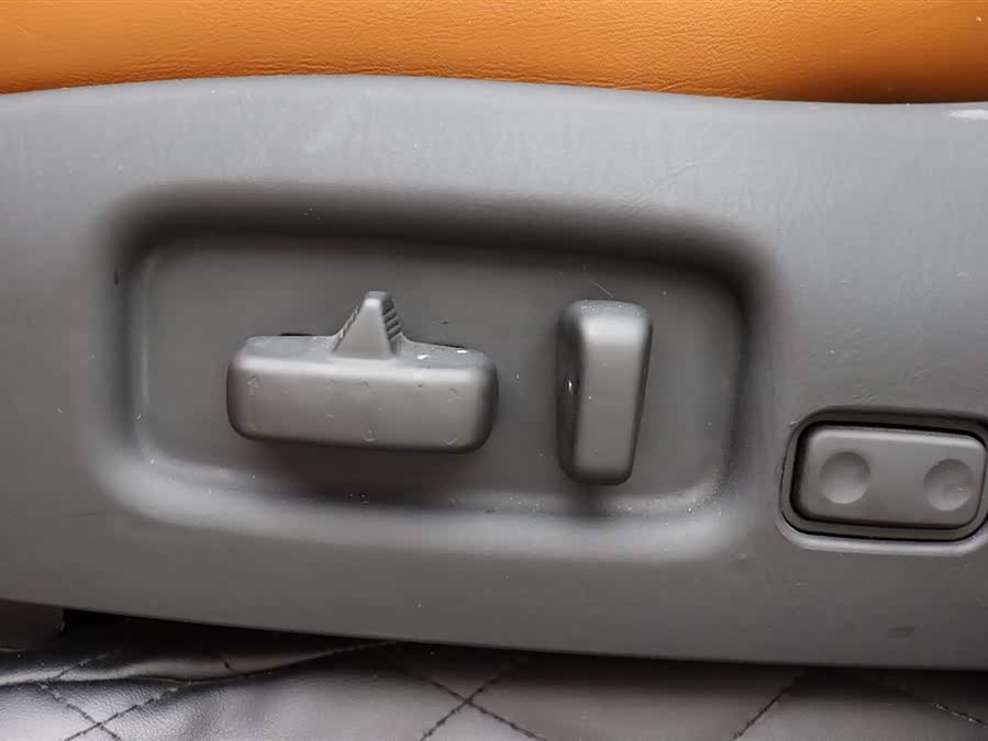 Toyota Land Cruiser 2008 car image #15