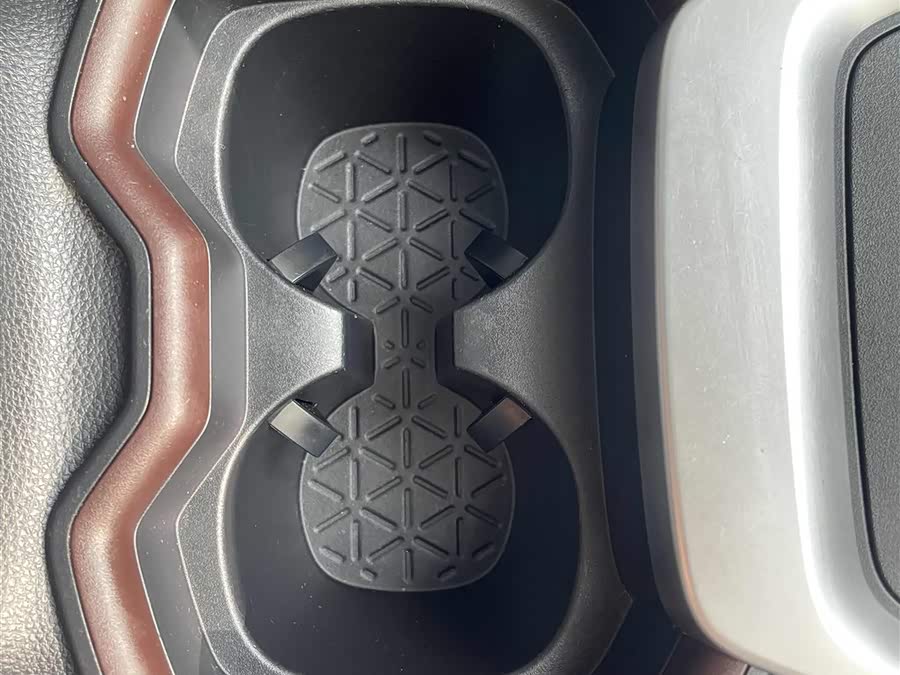 Toyota RAV4 2021 #15 Toyota RAV4 2021 immagine di auto #15