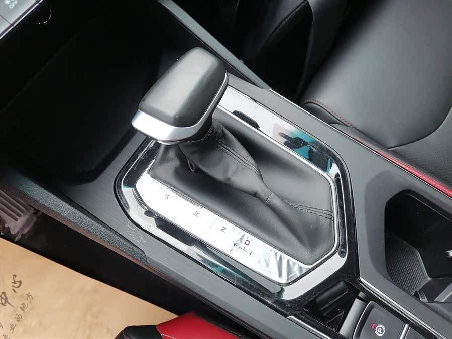 GEELY 2021 #15 GEELY 2021 car image #15