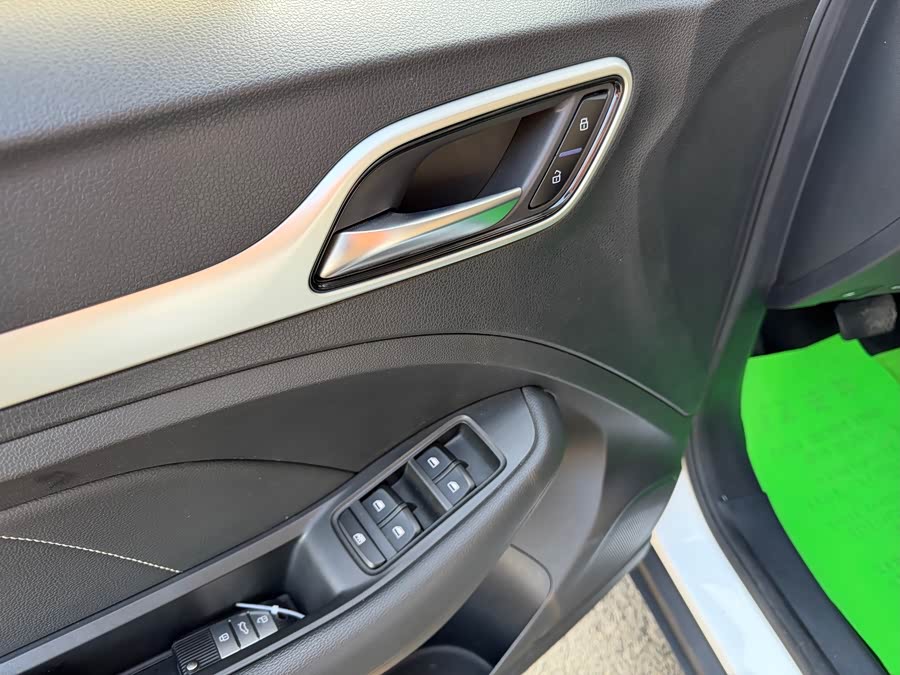 MG ZS 2019 car image #15