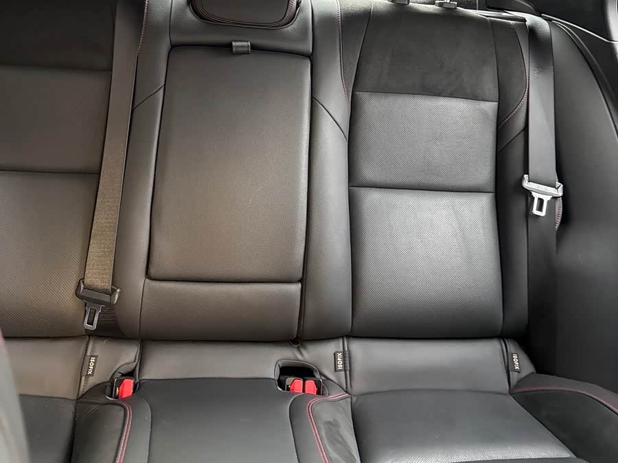Lynk & Co 03 2019 car image #15