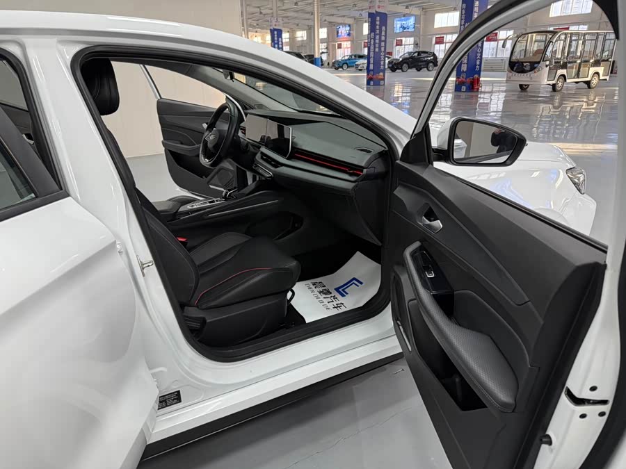 GEELY Binray 2022 car image #15