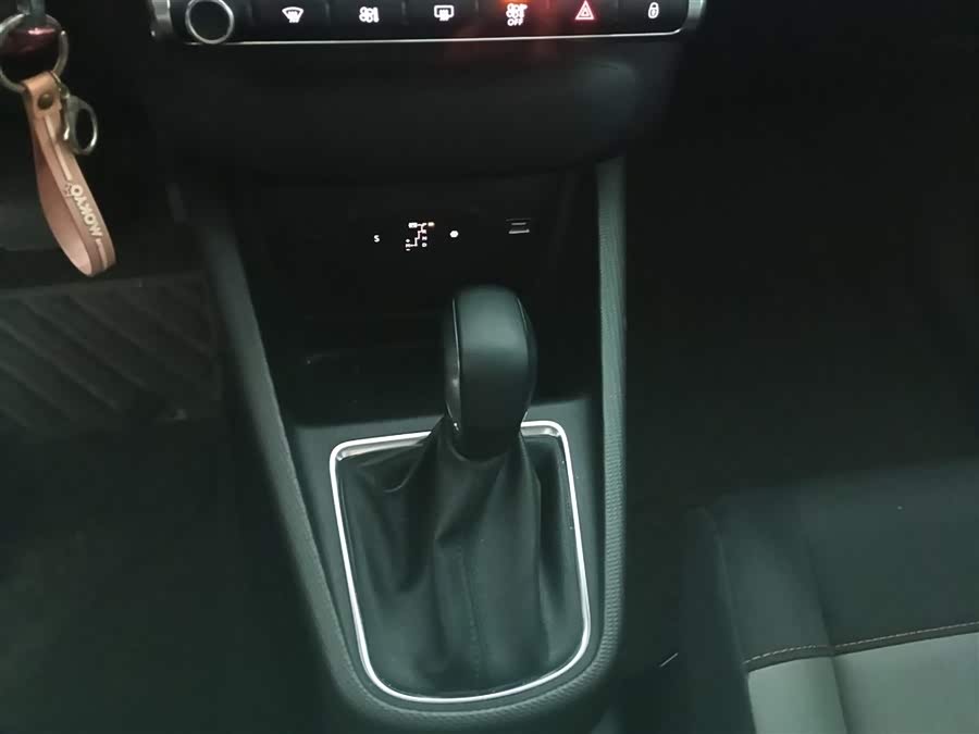 Citroen C4 AIRCROSS 2019 car image #15