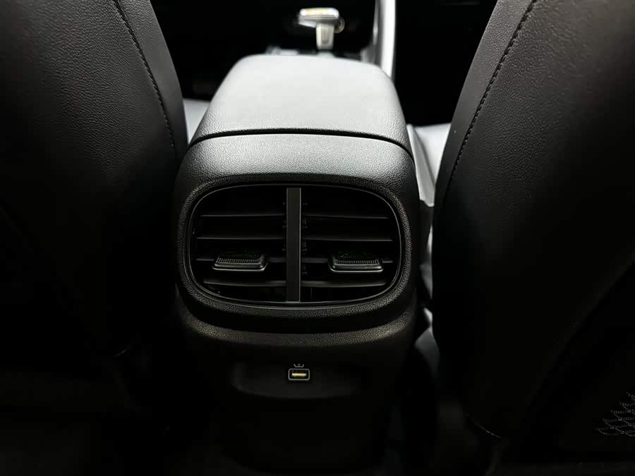 Hyundai Elantra 2023 car image #15