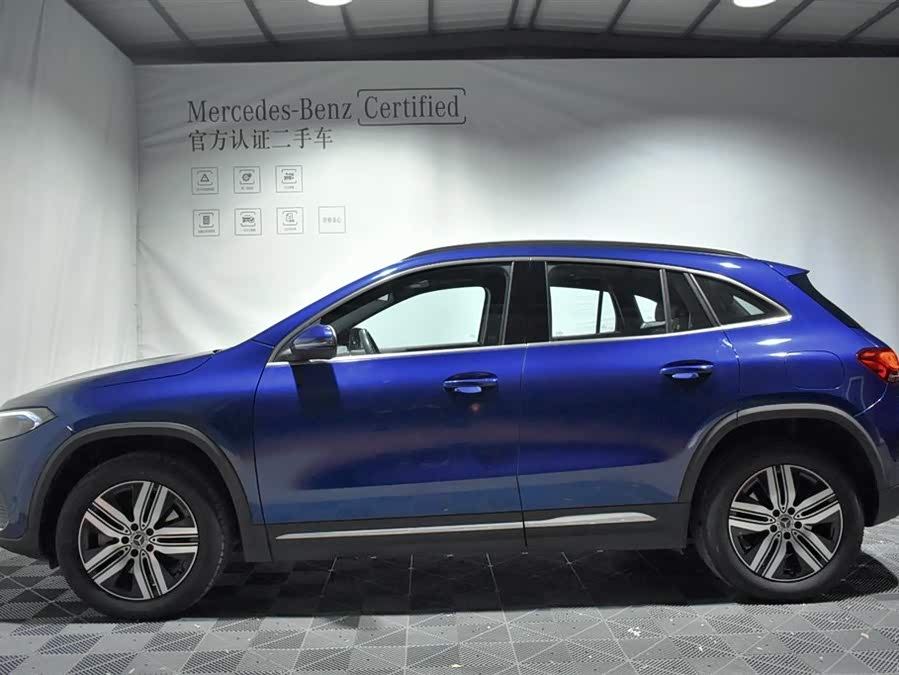 Mercedes-Benz EQA Class 2024 immagine di auto #15