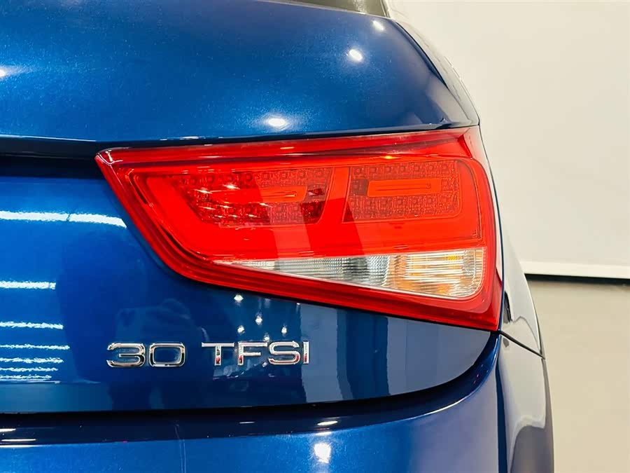 Audi A1 2013 car image #15