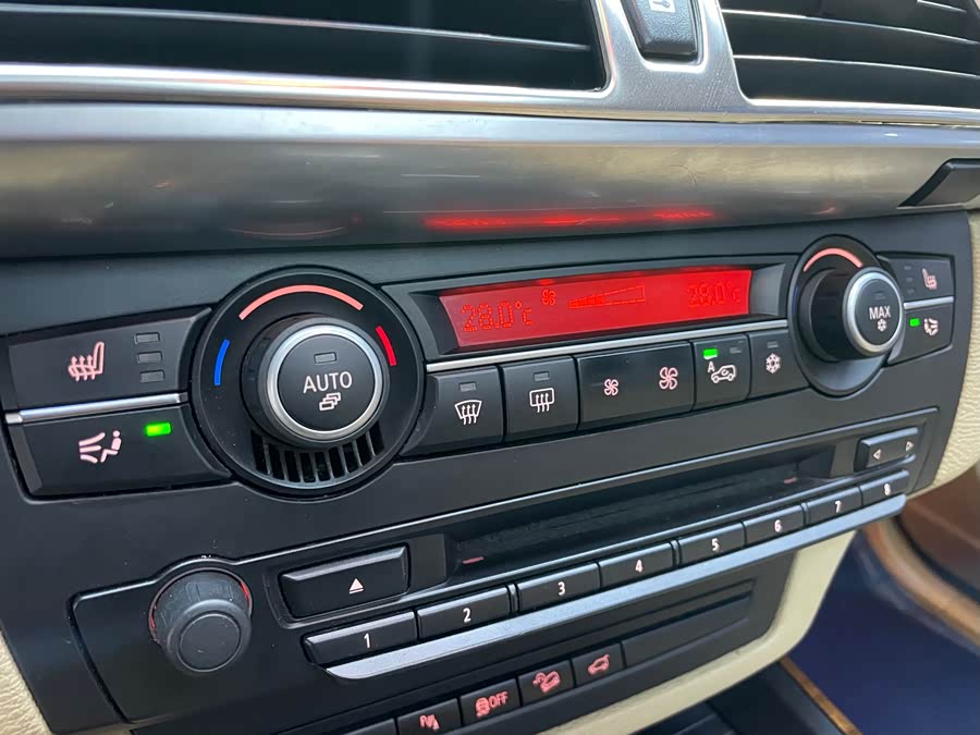 BMW X5 (Imported) 2013 car image #15