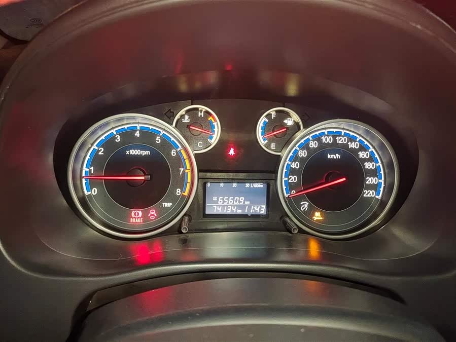 铃木 天语 SX4 2015 汽车图片 #15