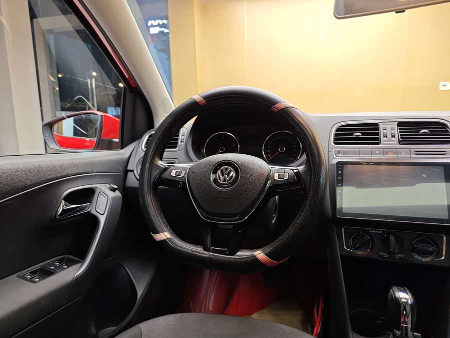 Volkswagen Polo 2018 #15 Volkswagen Polo 2018 car image #15
