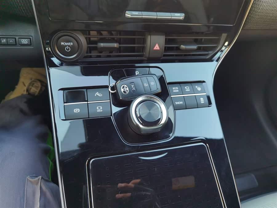 丰田 一汽丰田bZ4X 2022 汽车图片 #15