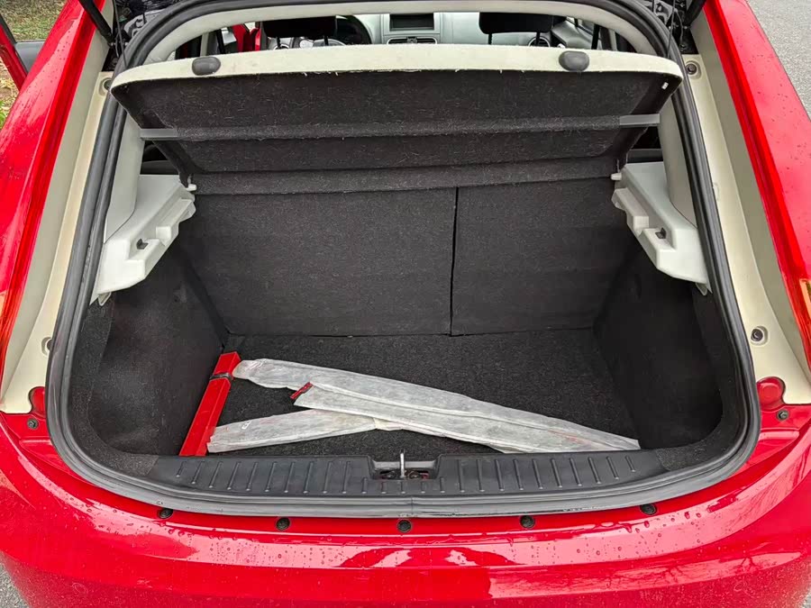 MG 3 2012 car image #15