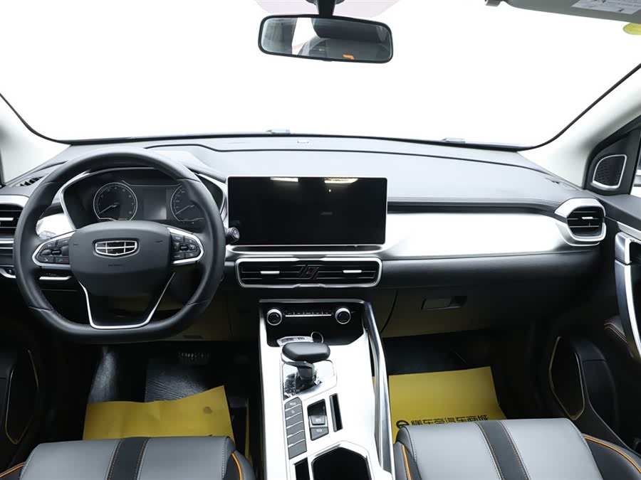 GEELY Coolray 2024 #15 GEELY Coolray 2024 car image #15