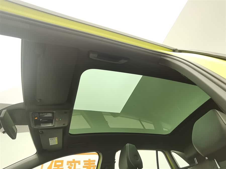 Volkswagen ID.4 X 2021 immagine di auto #15