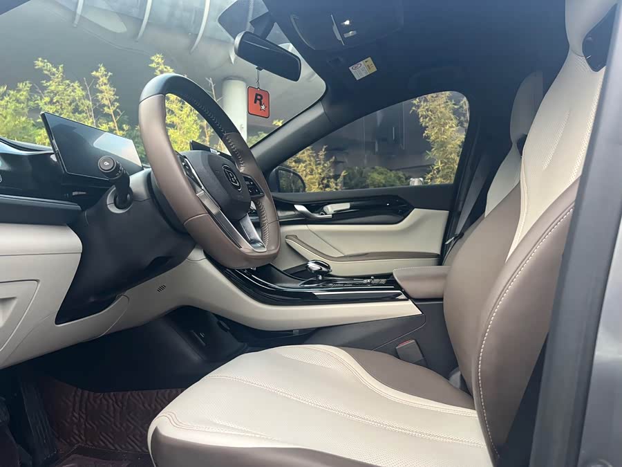 BYD Qin Plus 2023 car image #15