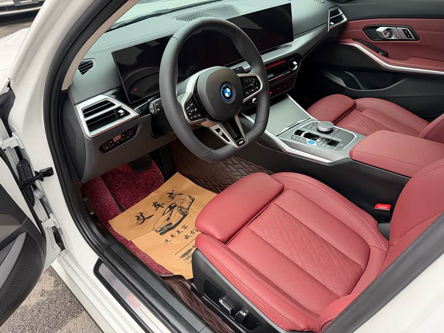 BMW i3 2024 car image #15