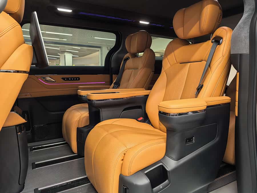 GEELY 2023 #15 GEELY 2023 immagine di auto #15