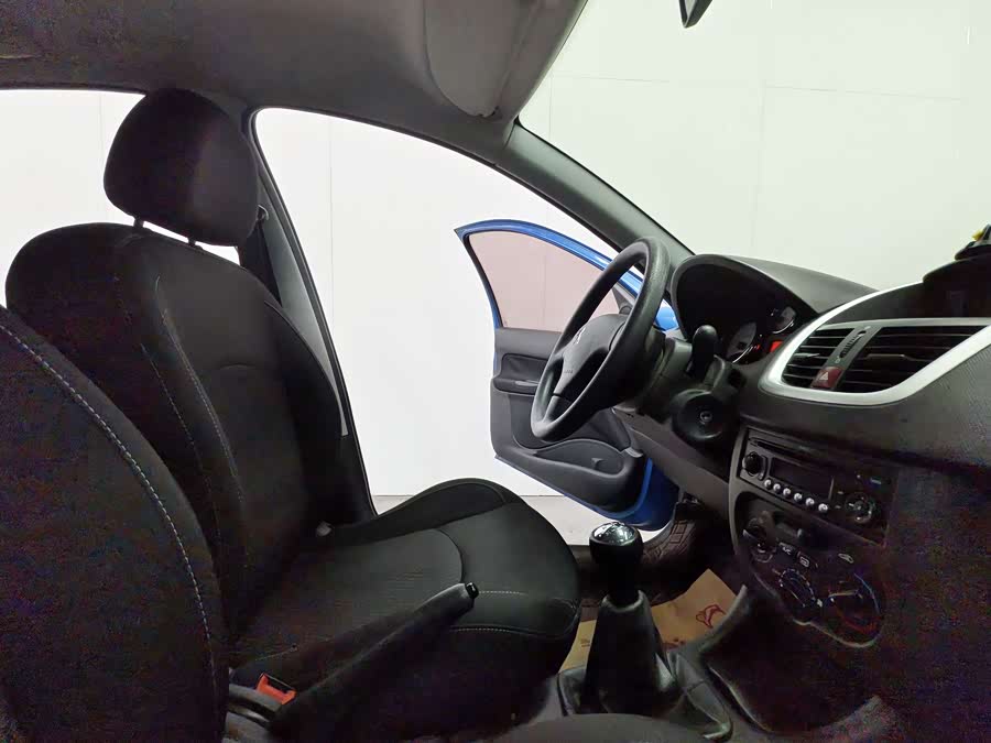 标致 标致207 2014 汽车图片 #15