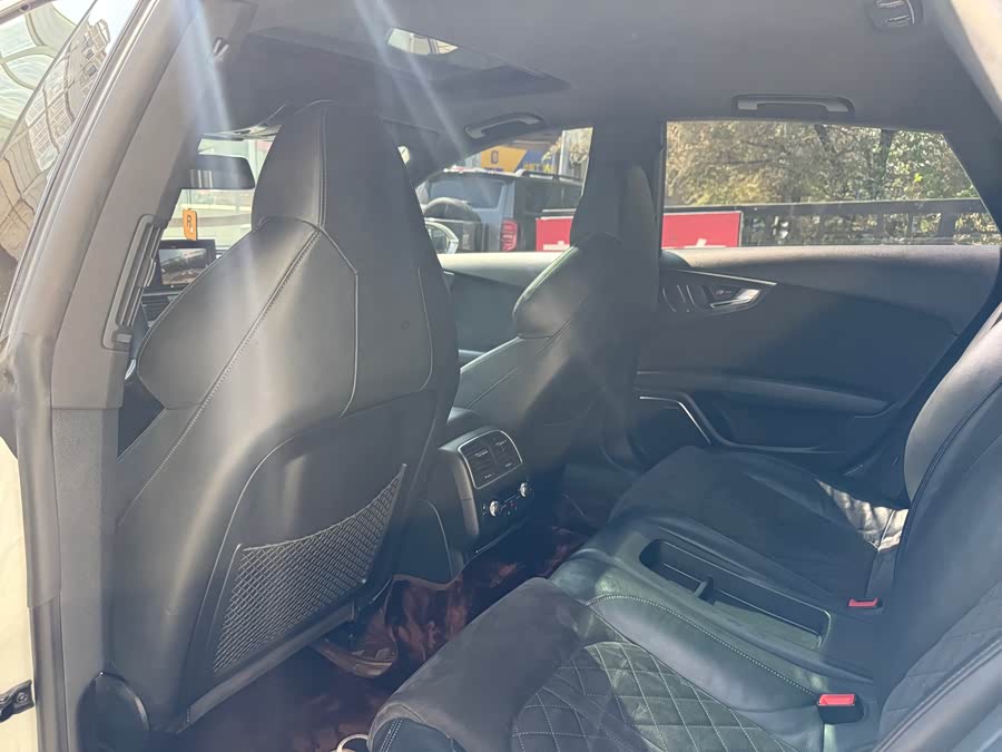 Audi RS 7 2015 #15 Audi RS 7 2015 car image #15