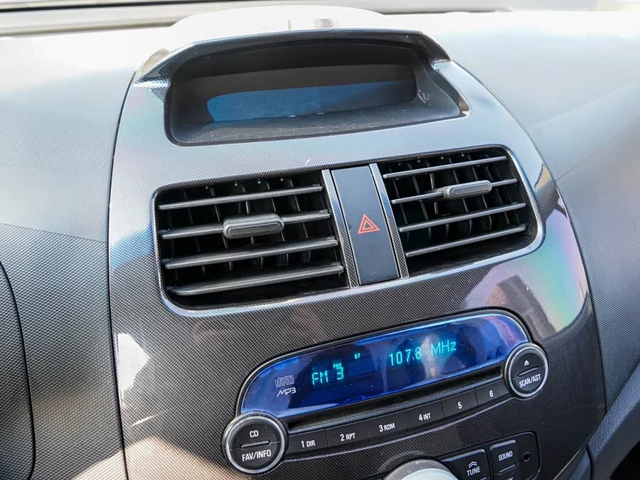 Chevrolet Spark 2010 car image #15