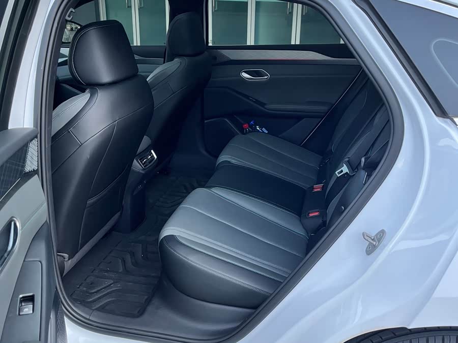 BYD Qin L 2025 car image #15