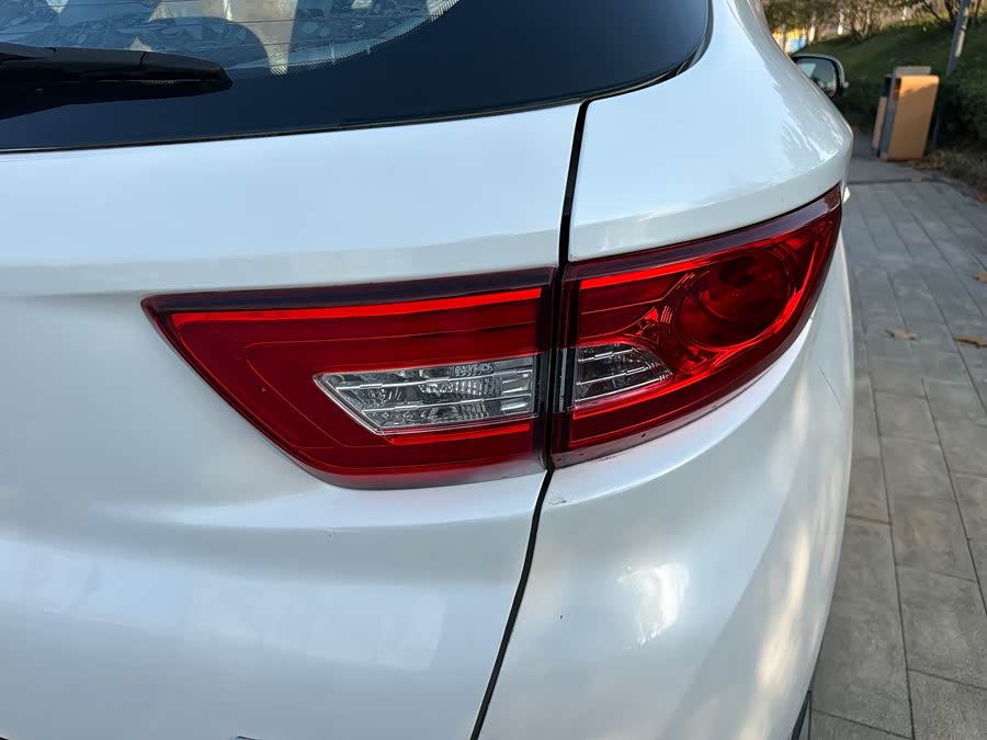 Soueast DX7 2016 #15 Soueast DX7 2016 car image #15