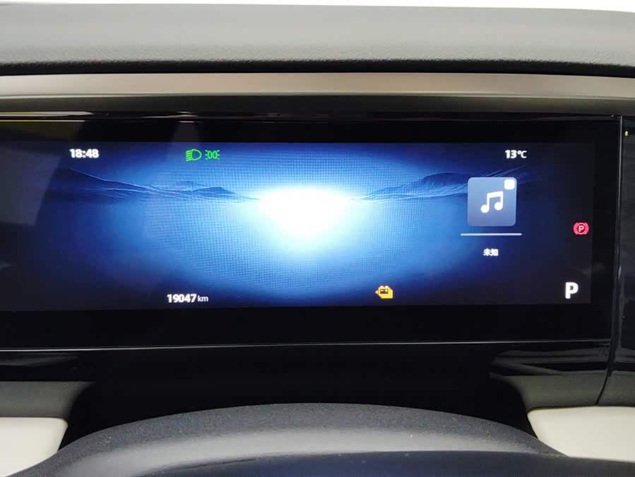GEELY 2023 car image #15
