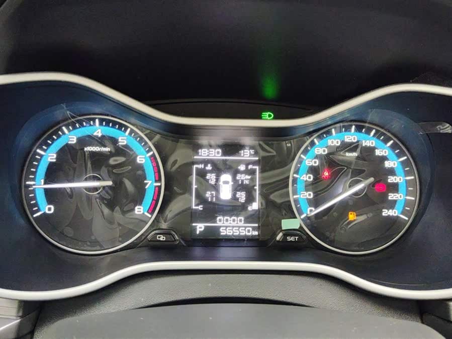 GEELY Emgrand 2021 car image #15