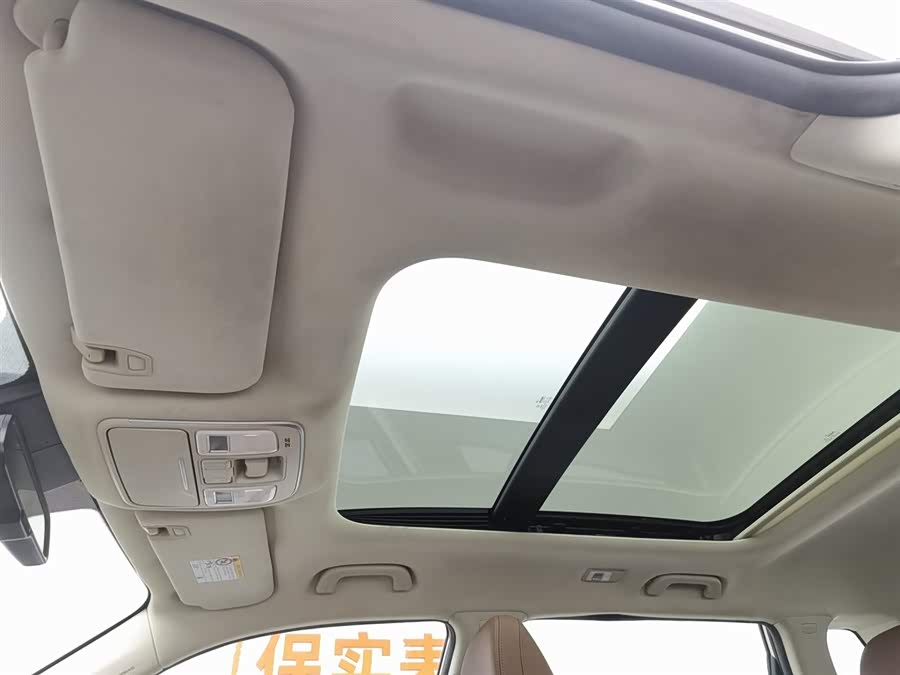 GEELY Boyue 2019 car image #15