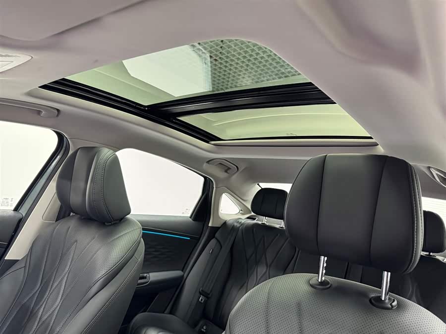 Chery 2024 immagine di auto #15