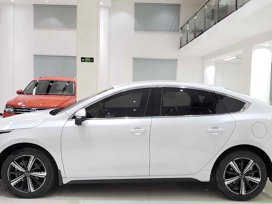 BYD Destroyer 05 2024 #15 BYD Destroyer 05 2024 car image #15