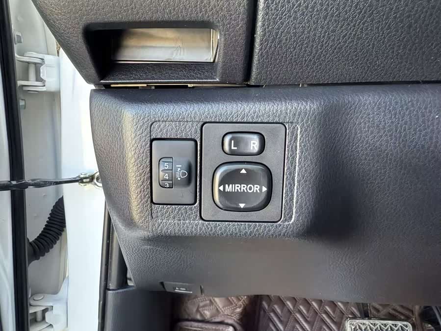 Toyota Yaris L Zhixuan 2022 immagine di auto #15