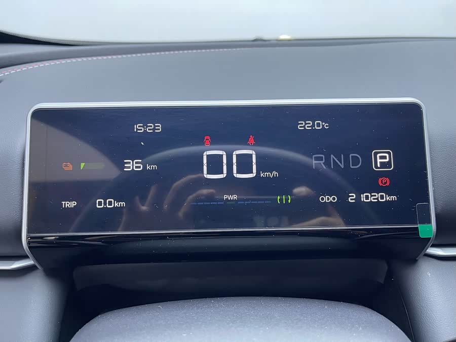 哪吒汽车 哪吒X 2024 汽车图片 #15