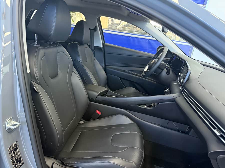 现代 伊兰特 2022 汽车图片 #15