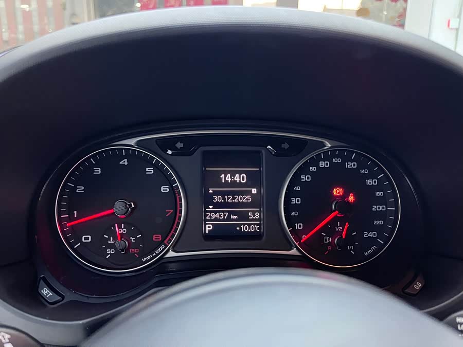 Audi A1 2015 car image #15