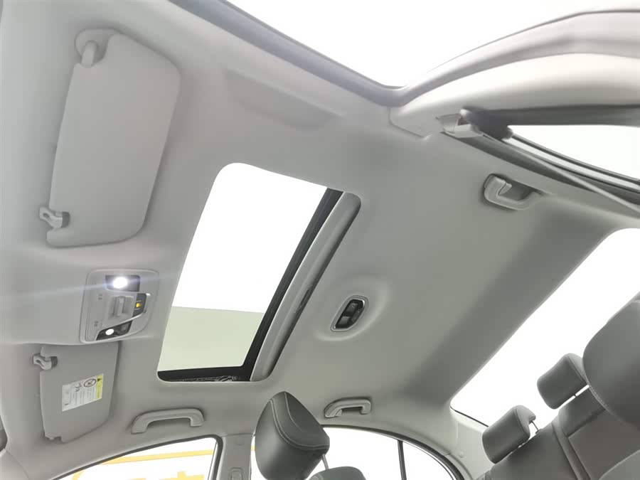GEELY Emgrand 2015 car image #15