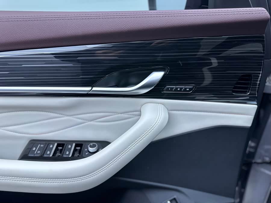 GEELY Monjaro 2024 car image #15