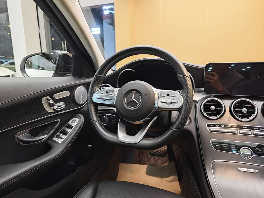 Mercedes-Benz C Class 2020 car image #15