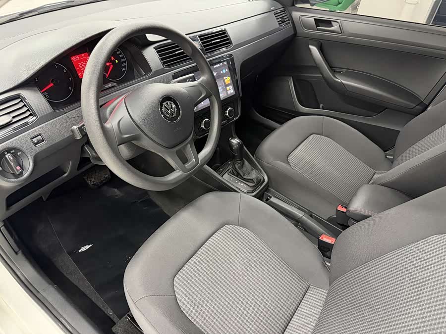 Volkswagen Santana 2022 immagine di auto #15