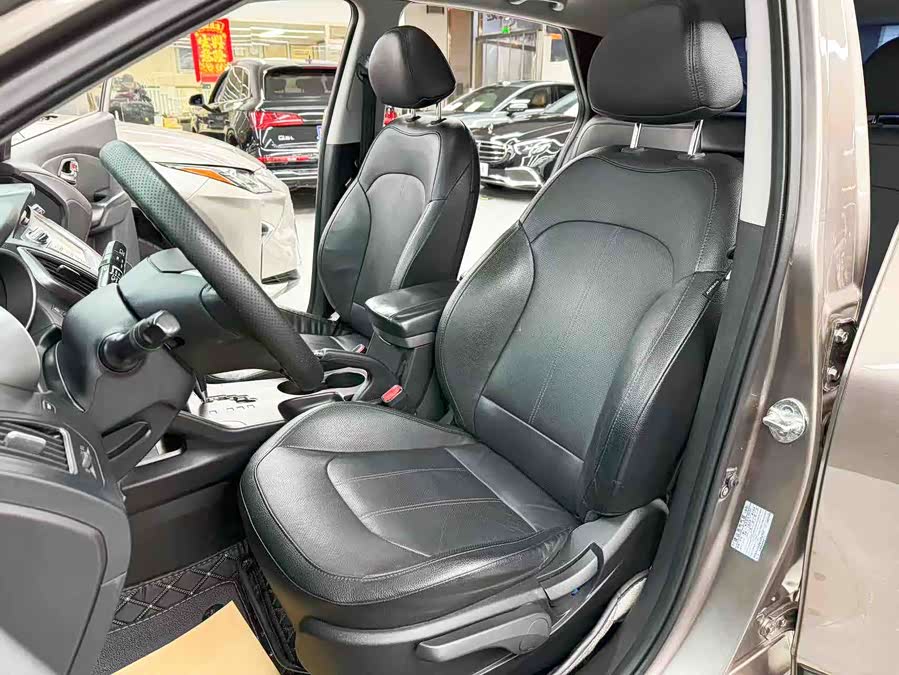 Hyundai ix35 2024 изображение автомобиля #15