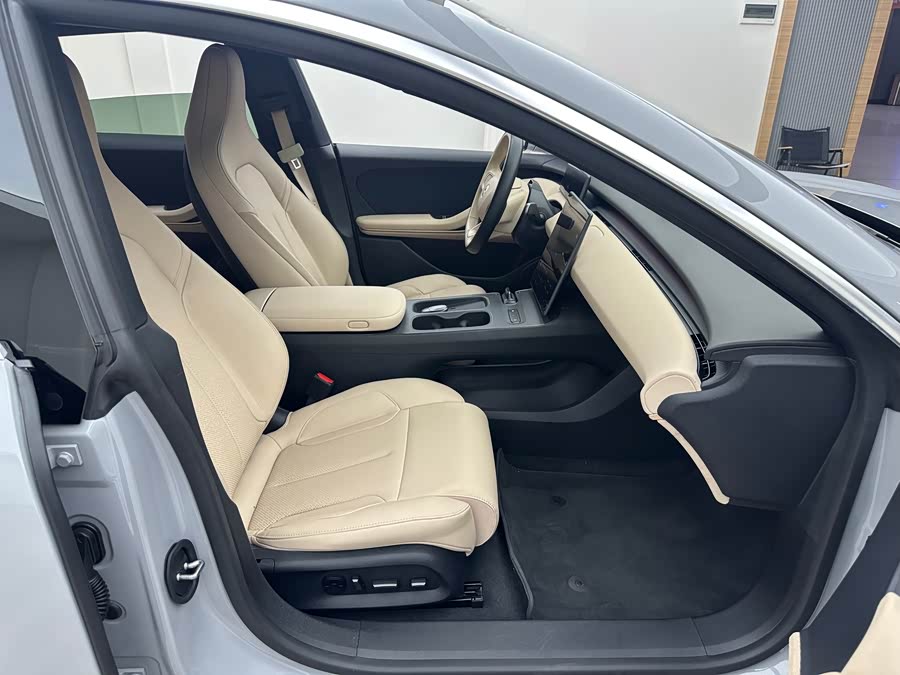 蔚来 蔚来EC6 2024 汽车图片 #15