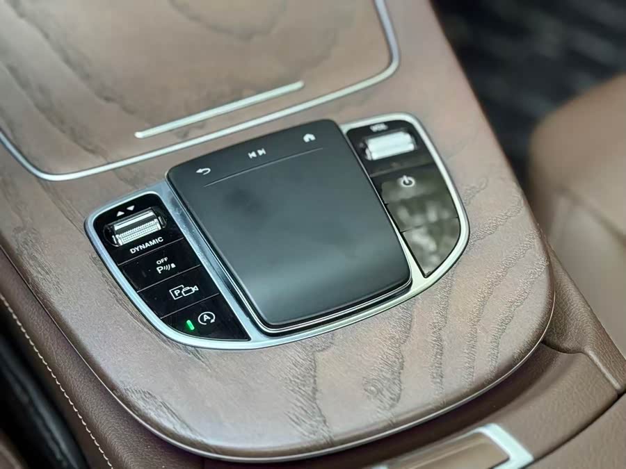 Mercedes-Benz E Class 2019 #15 Mercedes-Benz E Class 2019 car image #15