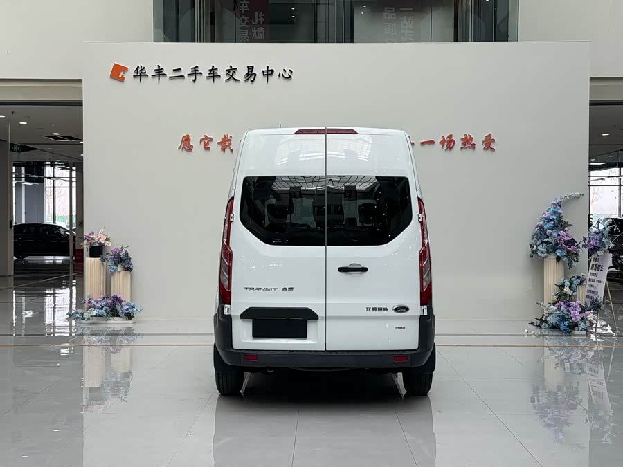 Ford Transit 2022 car image #15