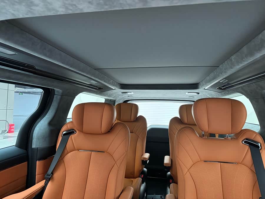 GEELY 2025 #15 GEELY 2025 car image #15