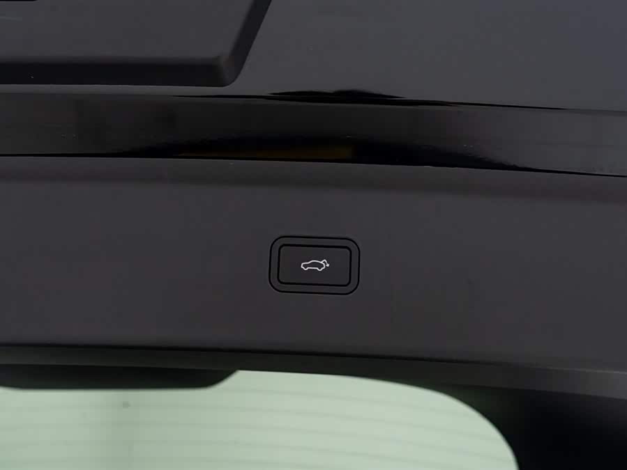 Zeekr 7X 2024 car image #15