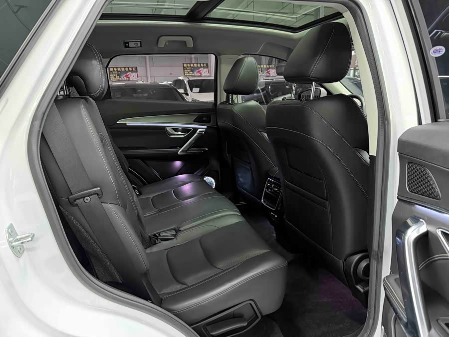 Jetour X70 PLUS 2022 car image #15