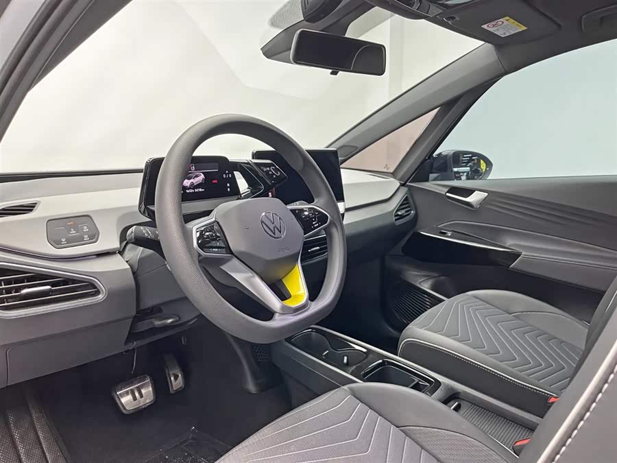 Volkswagen ID.3 2023 car image #15