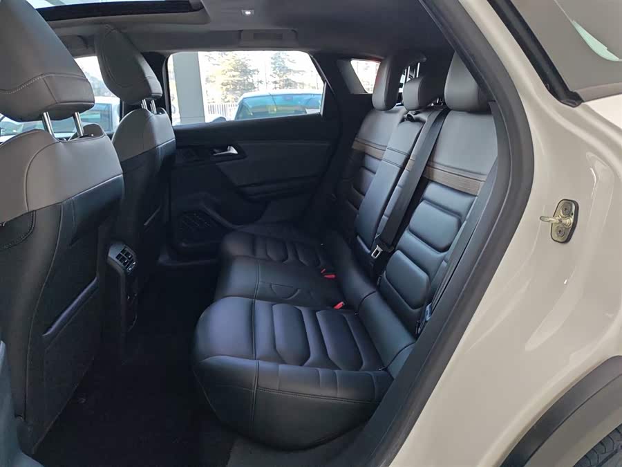 Citroen C5 X 2022 immagine di auto #15